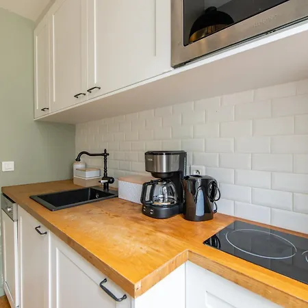 Modern Spacious Only 1 Minute Away From The Place De La Republique Apartament *